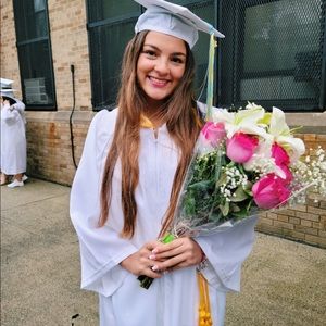 Meet your Posher, Candela